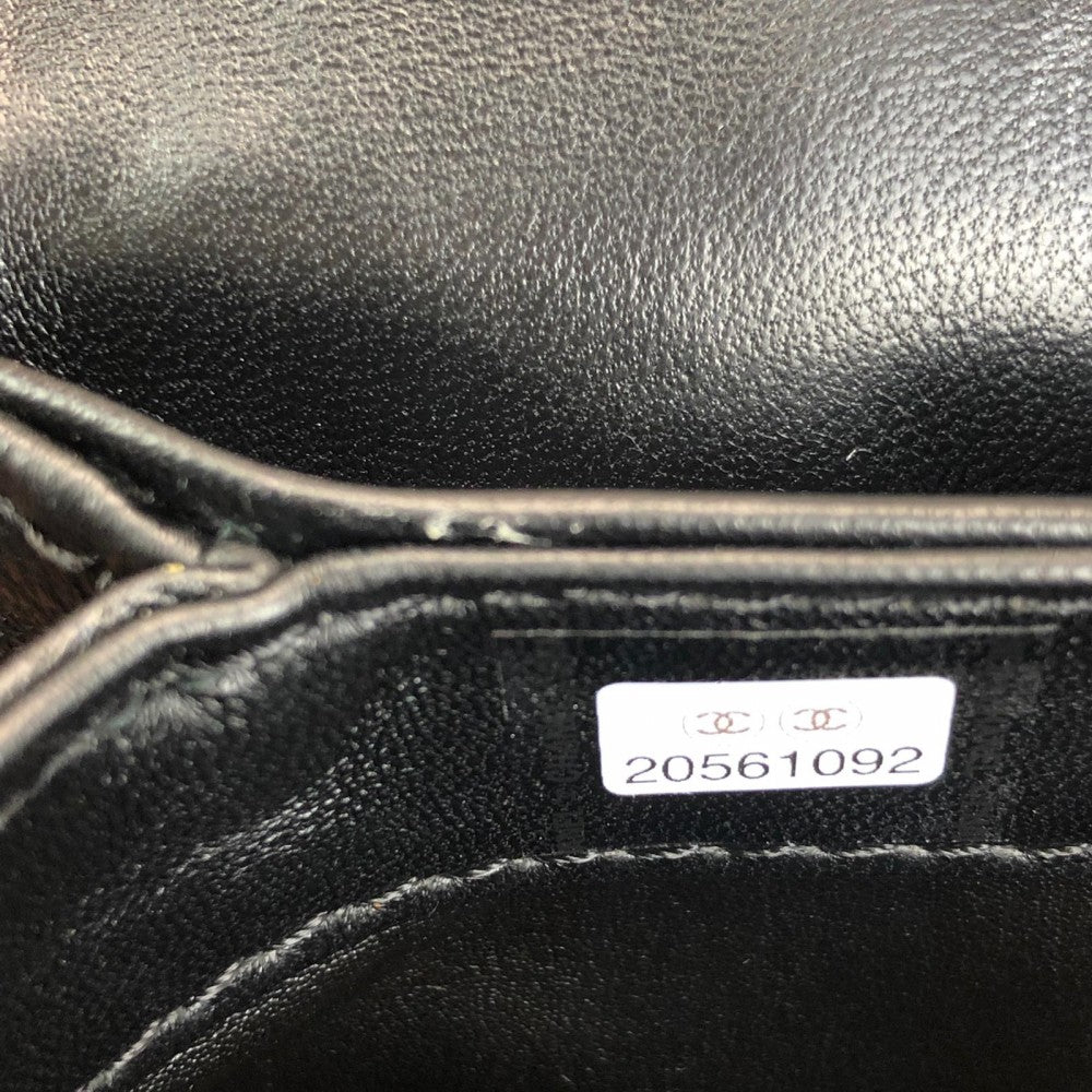 chanel-trendy-coco-chevron-blackgold1