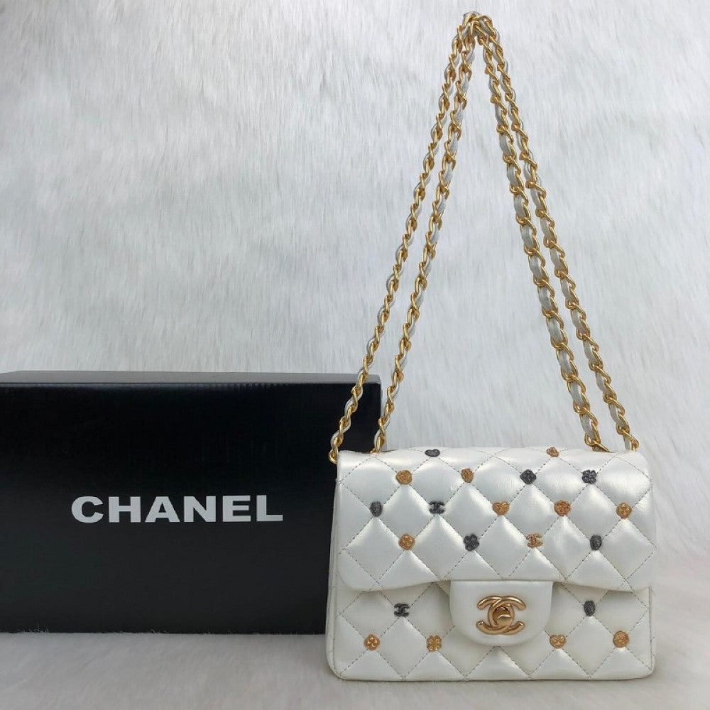 CHANEL FLAP LUCKY CHARMS 1.55 MINI