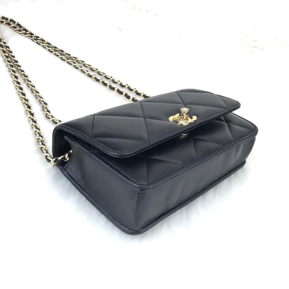 chanel-trendy-coco-woc-black2