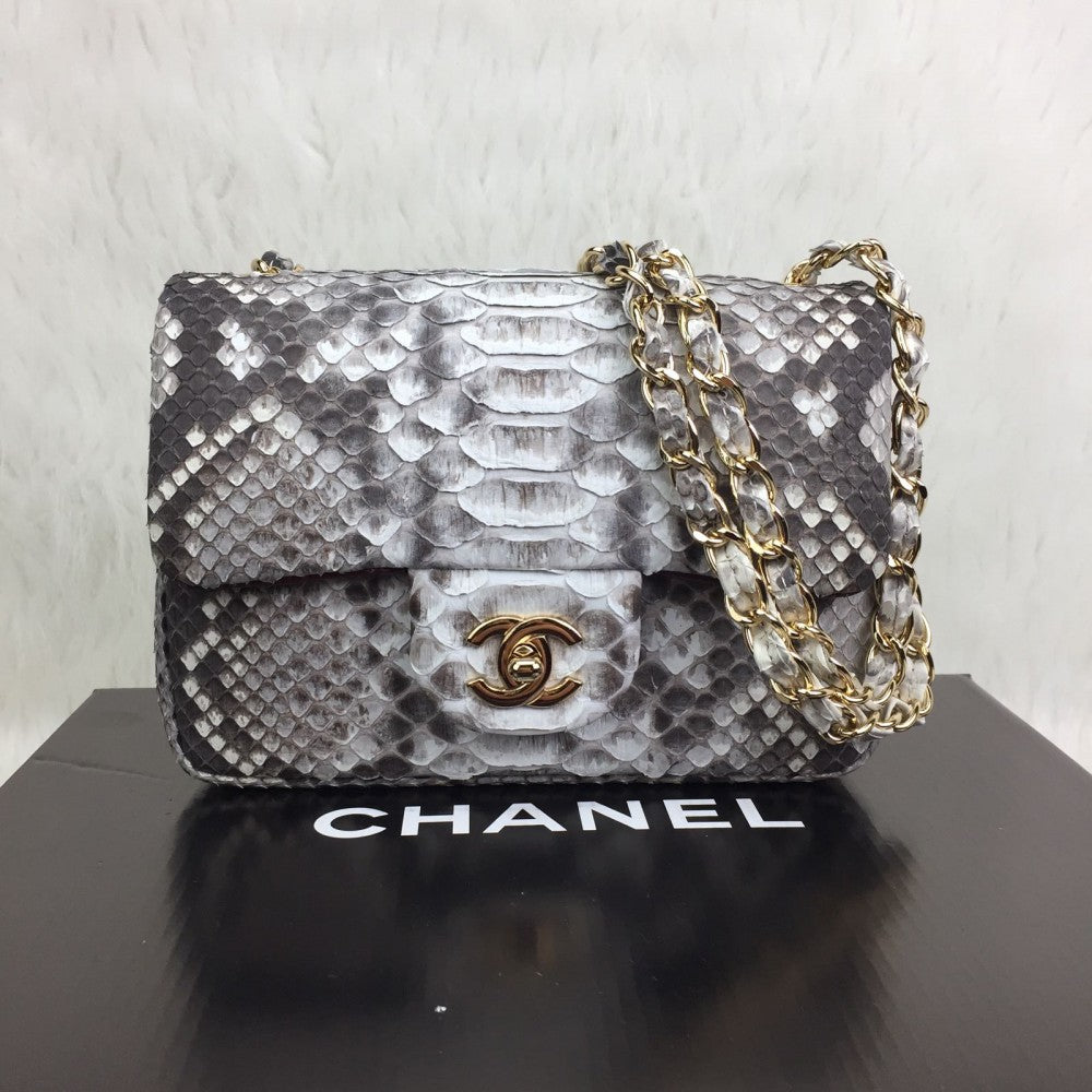 chanel-phyton-genuine-mini-1-55-gold1