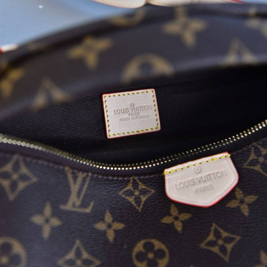 louis-vuitton-bumbag-monogram-canvas-inside-brand