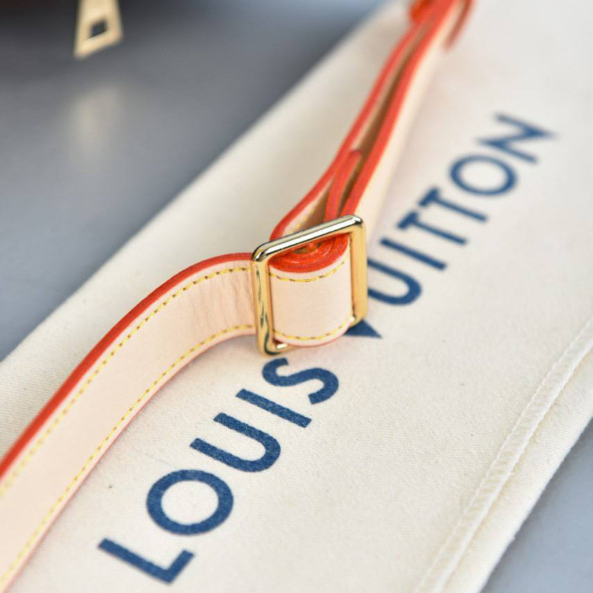 louis-vuitton-bumbag-monogram-canvas-strap
