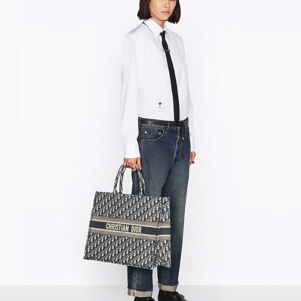 Christian-Dior-Large-Dior-Book-Tote-Oblique-brand-with-model