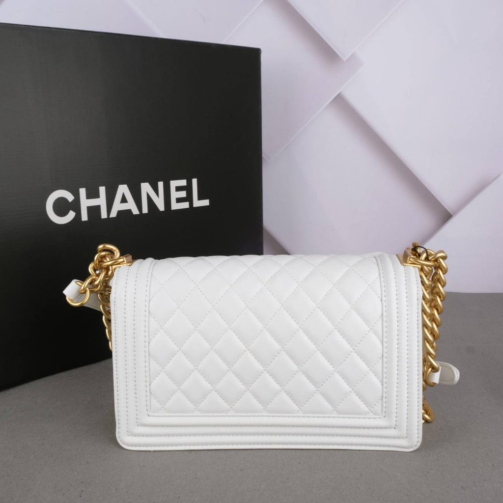 Chanel Chain Boy Chevron back