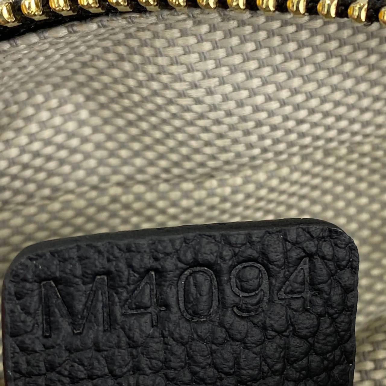Gucci Soho Disco Bag inside brand