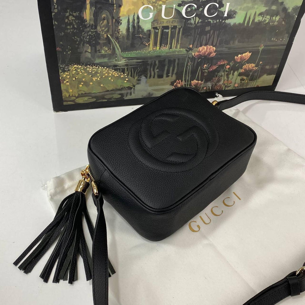 Gucci Soho Disco Bag lay down2