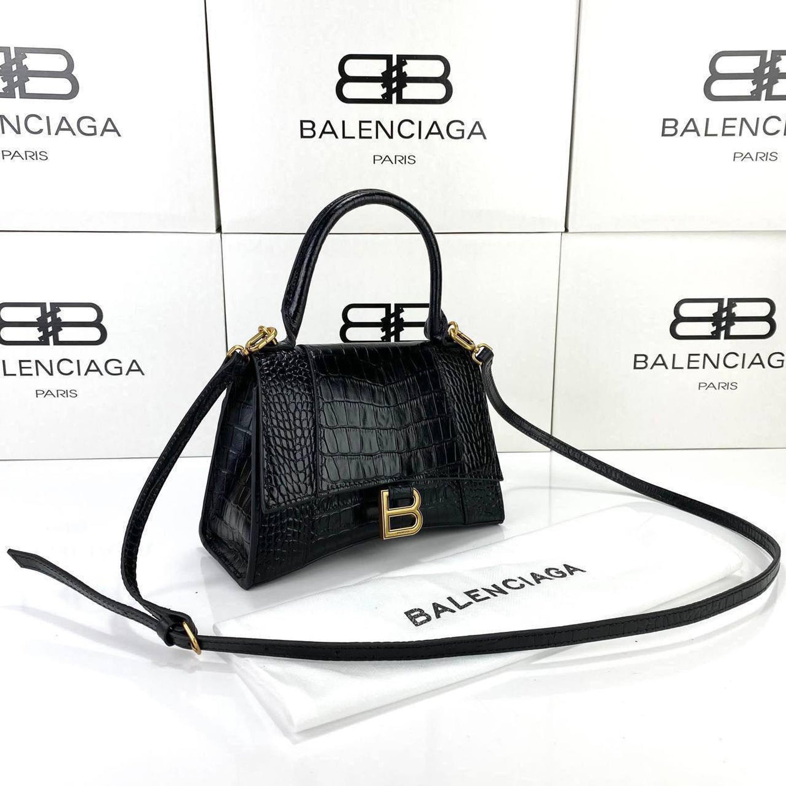 hourglass_small_handbag_crocodile_embossed_black_front_with_brand