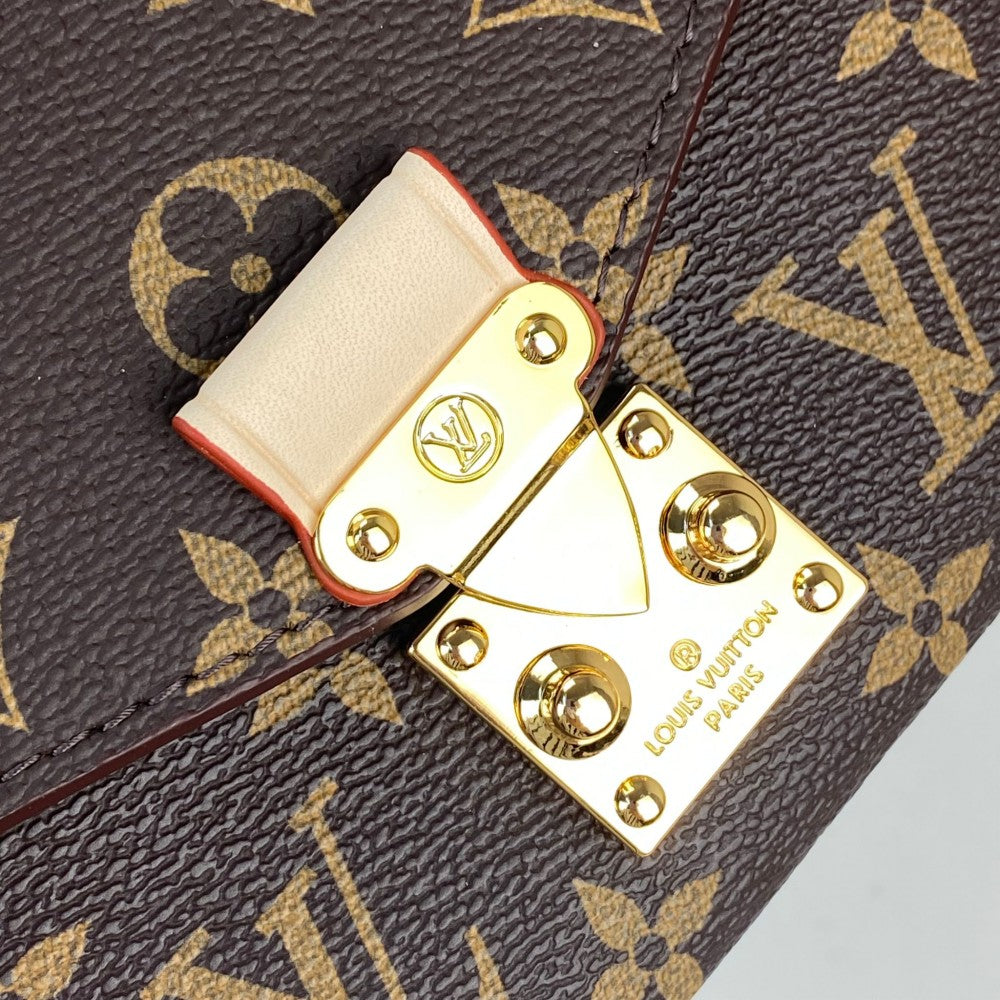 Louis Vuitton East West Metis Pochette Middle 11