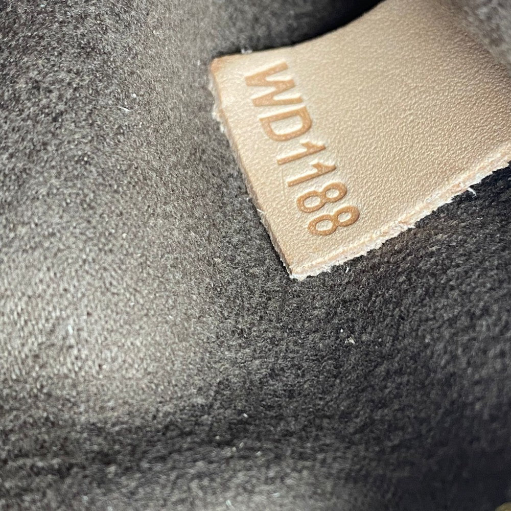 Louis Vuitton East West Metis Pochette Middle 12