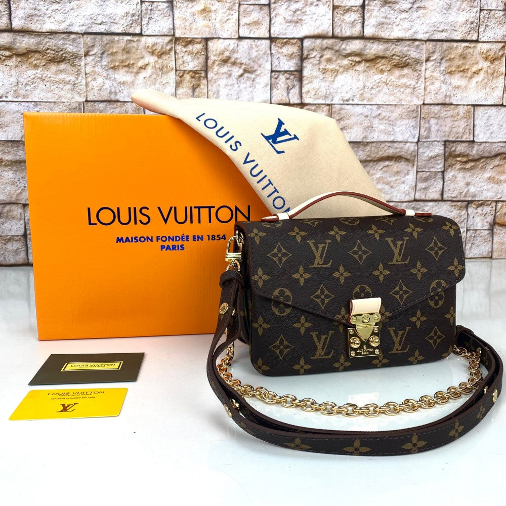 Louis Vuitton East West Metis Pochette Middle 5