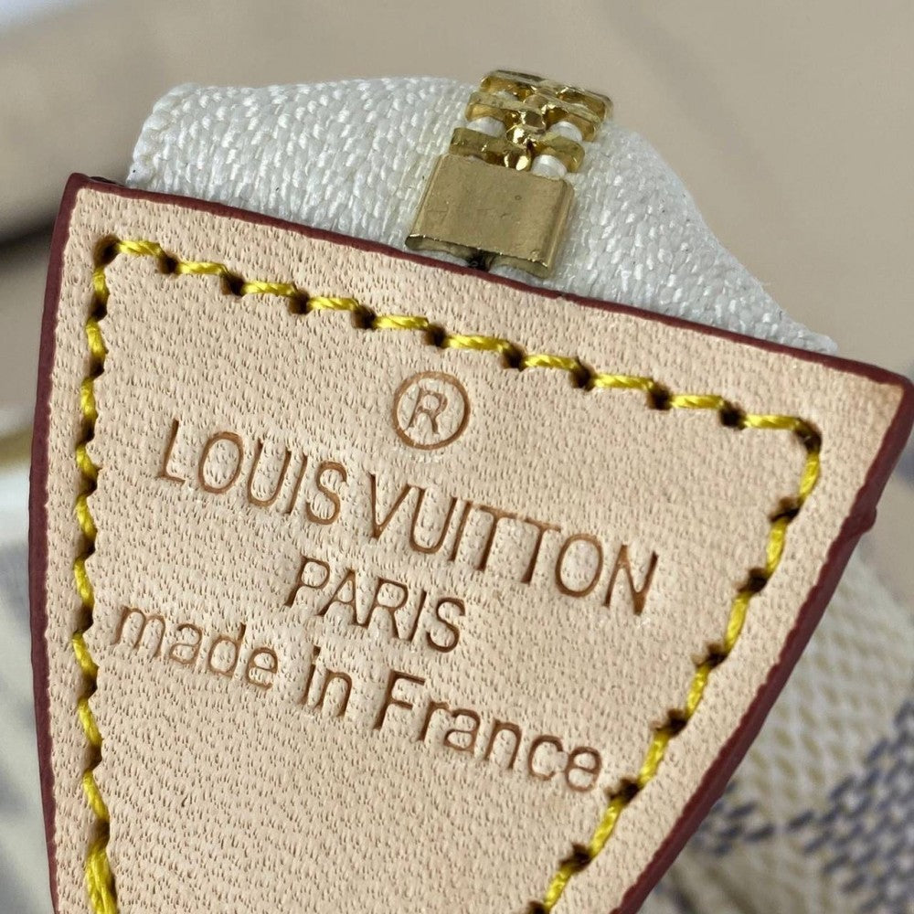 Louis Vuitton Pochette Accessoires Azur Premium 4