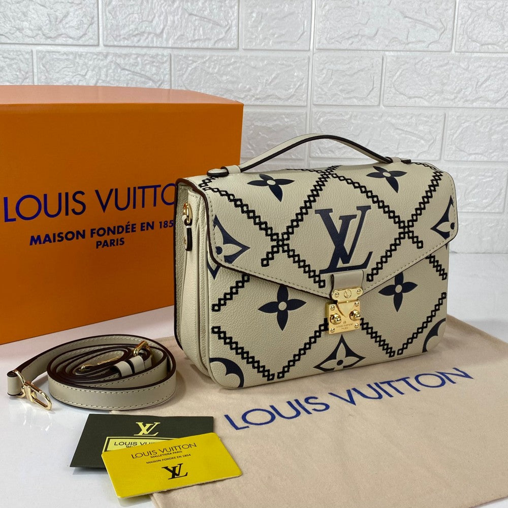 Louis Vuitton Metis Pochette Stitched White 1