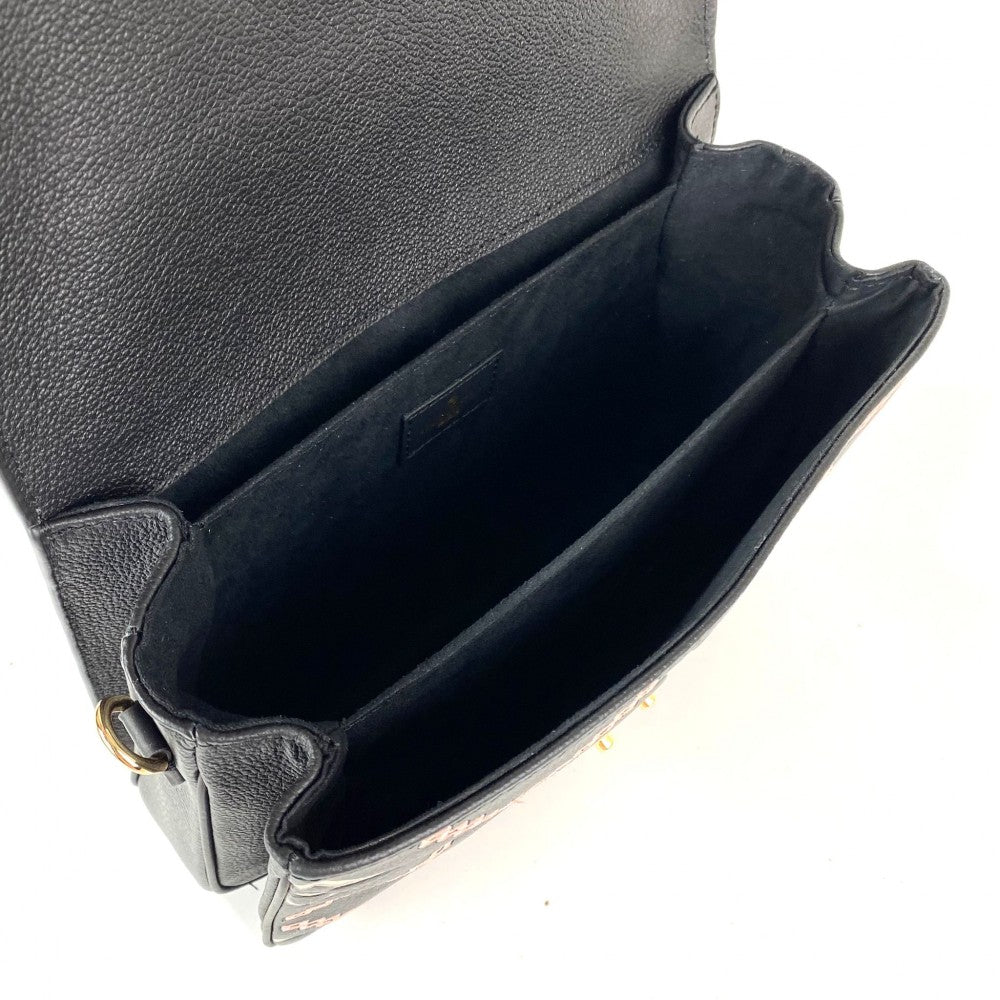 Louis Vuitton Metis Pochette Stitched Motif 2