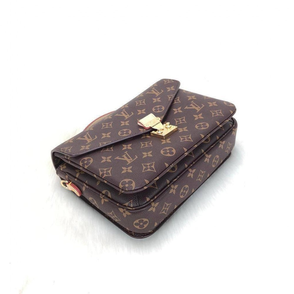louis-vuitton-metis-pochette-monogram9