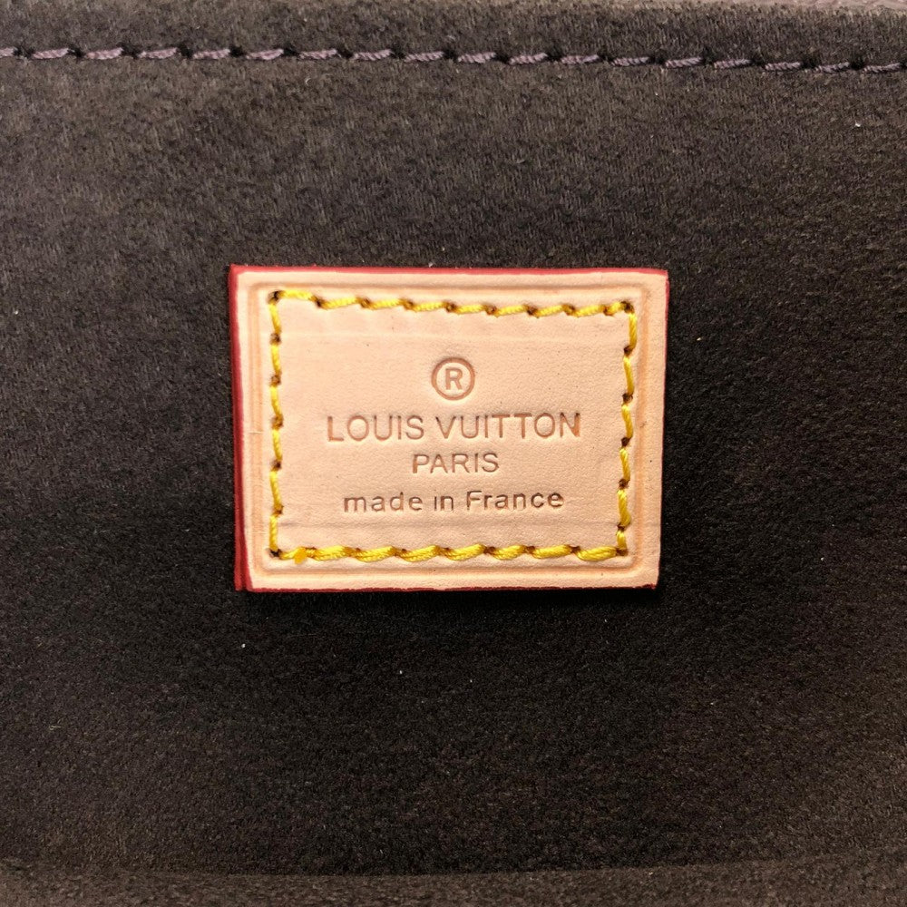 louis-vuitton-metis-pochette-oversized-classic2