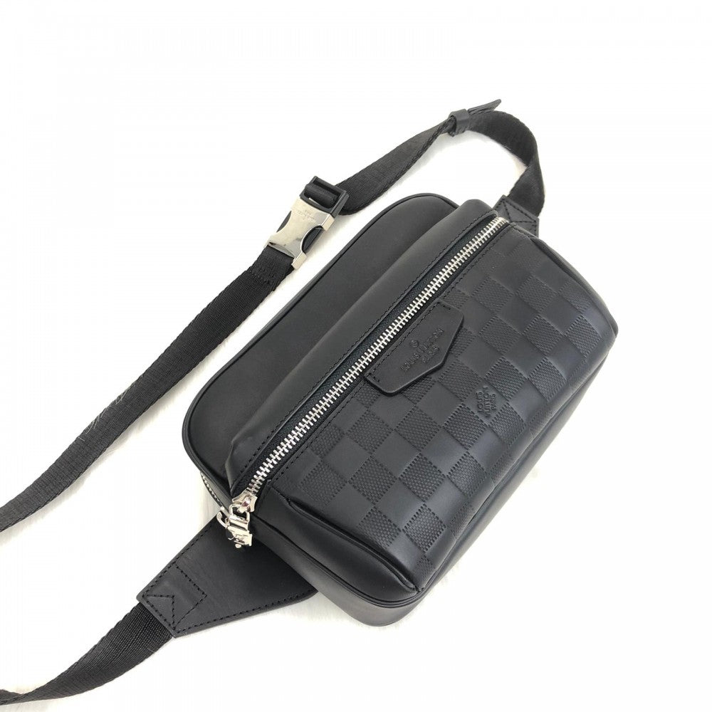 louis-vuitton-outdoor-bumbag-infini