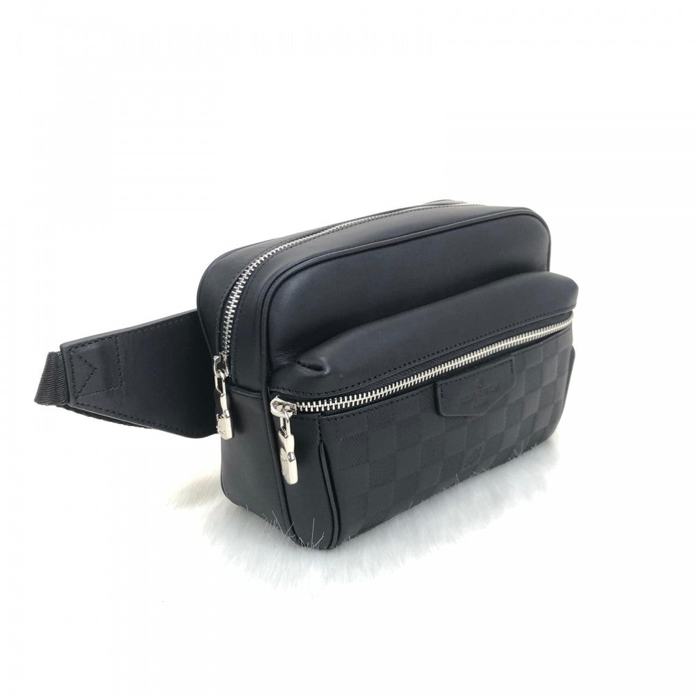 louis-vuitton-outdoor-bumbag-infini3