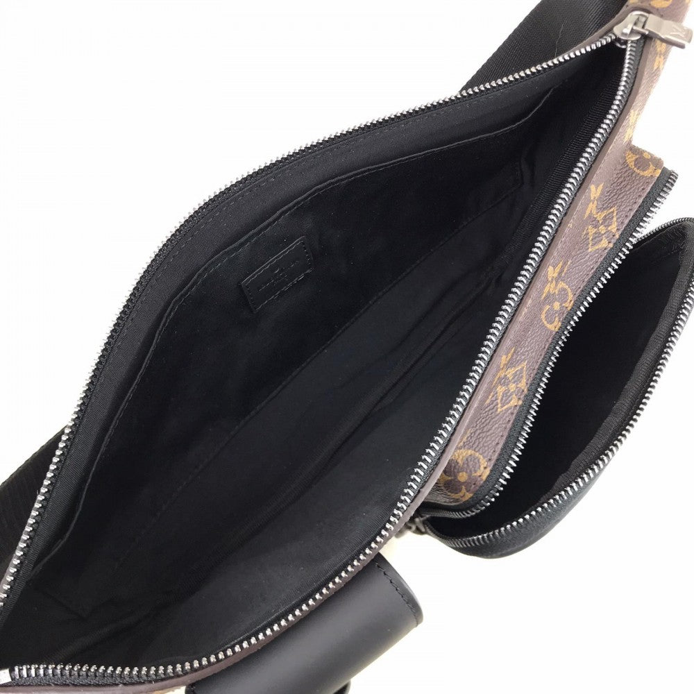 louis-vuitton-macassar-series-chirstopher-bumbag-classic3