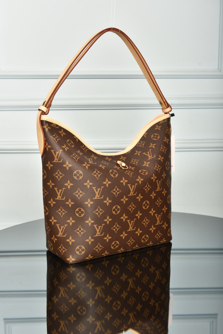 Lineup,Premium Designer Style Women’s Bag – High Quality, Elegant Fashion Accessory