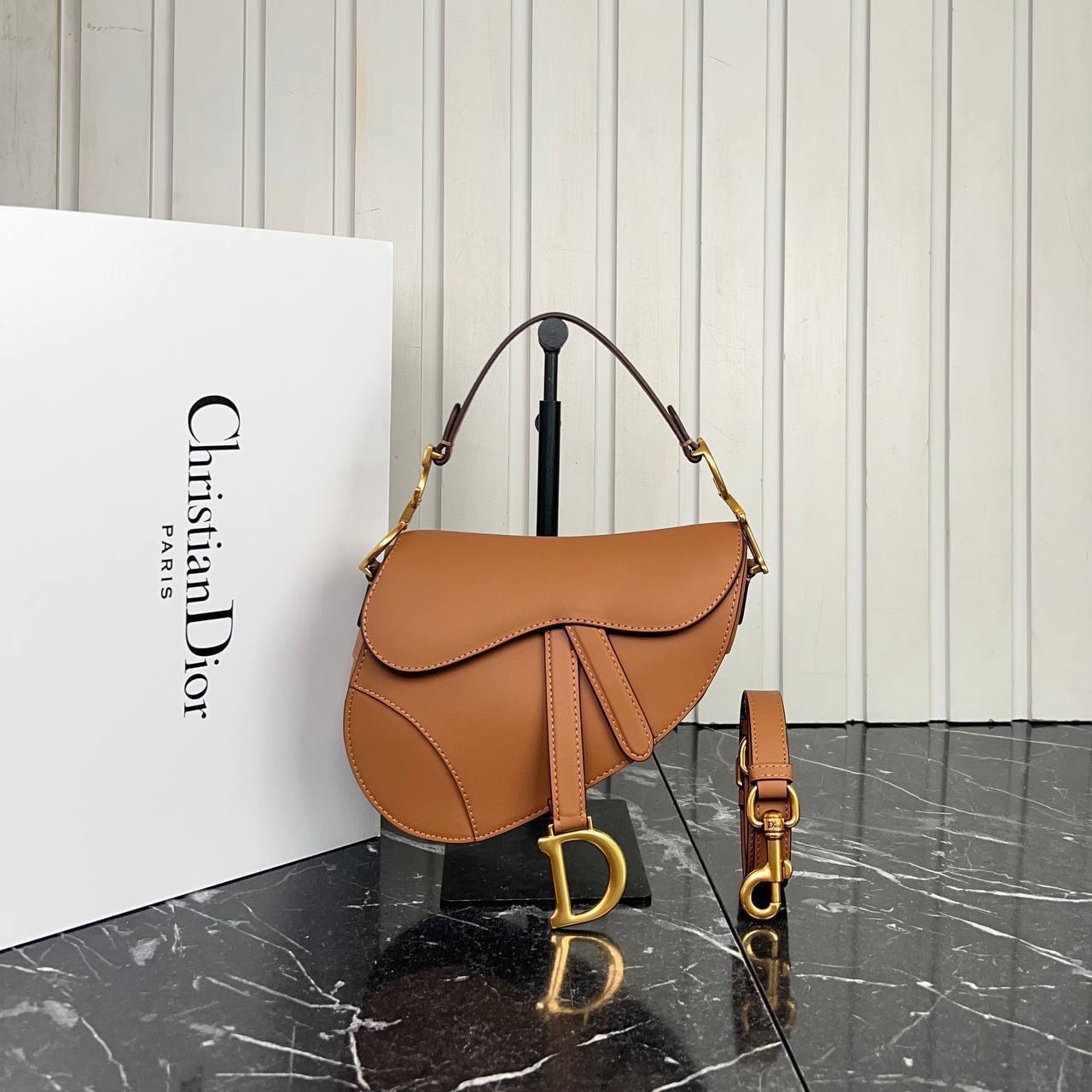 Saddle Bag Medium,Premium Designer Style Women’s Bag – High Quality, Elegant Fashion Accessory