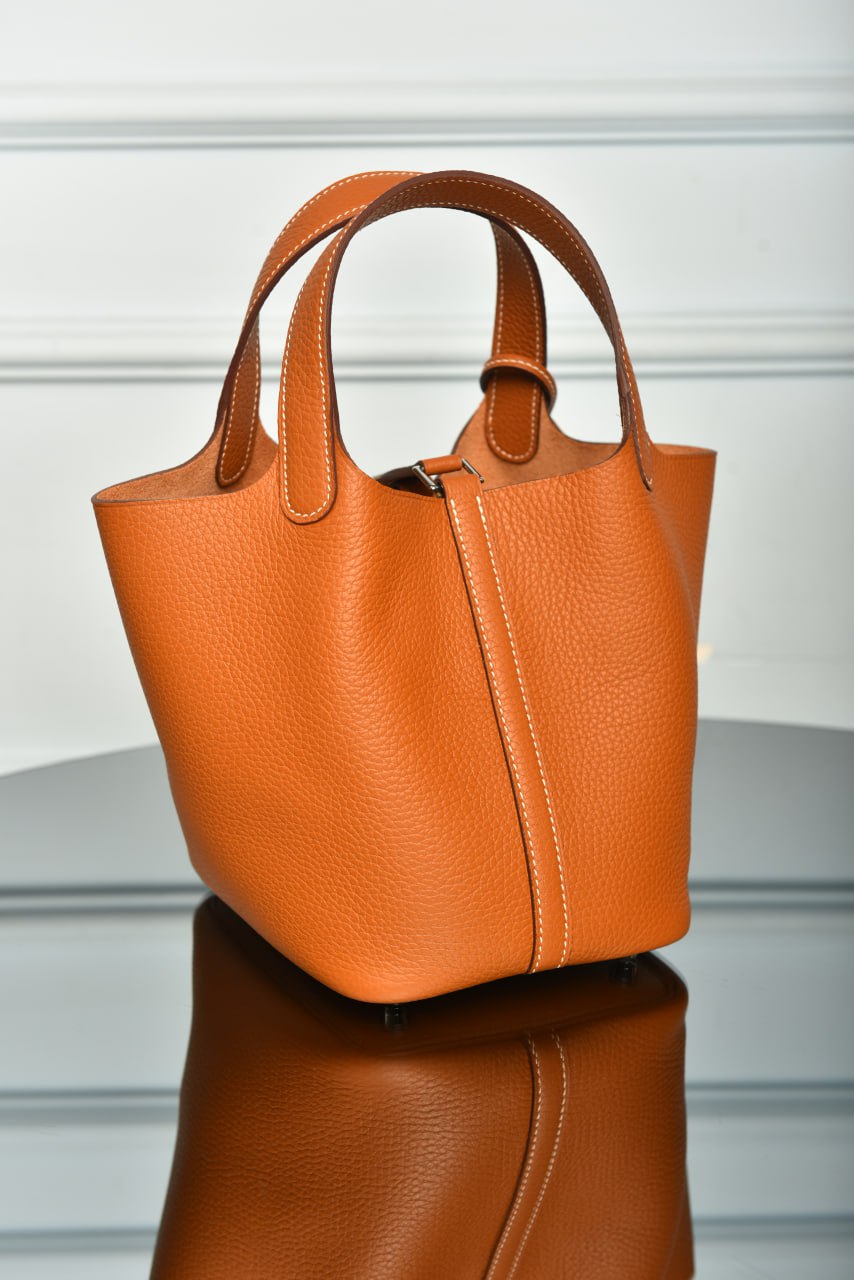 Picotin Lock 18 Premium Designer Style Women’s Bag – High Quality, Elegant Fashion Accessory