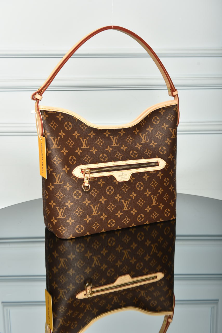 Lineup,Premium Designer Style Women’s Bag – High Quality, Elegant Fashion Accessory