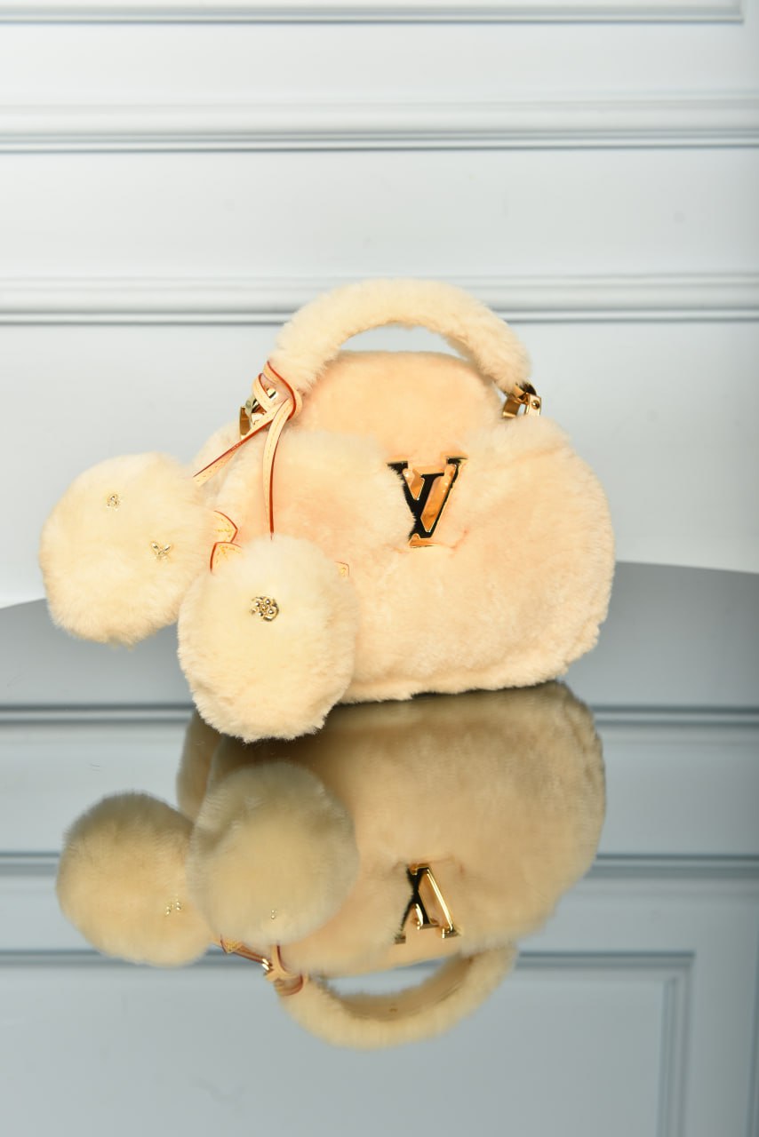 Capusnow,Premium Designer Style Women’s Bag – High Quality, Elegant Fashion Accessory