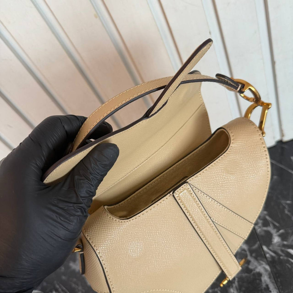 Saddle Mini,Premium Designer Style Women’s Bag – High Quality, Elegant Fashion Accessory