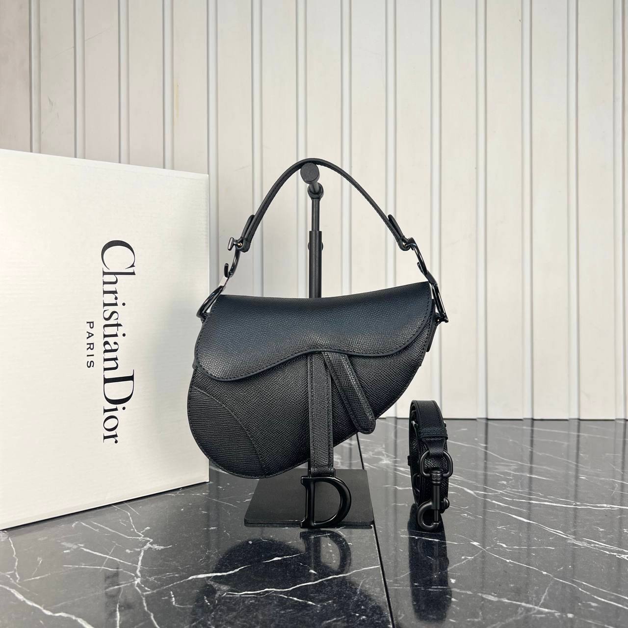 Saddle Bag Medium,Premium Designer Style Women’s Bag – High Quality, Elegant Fashion Accessory