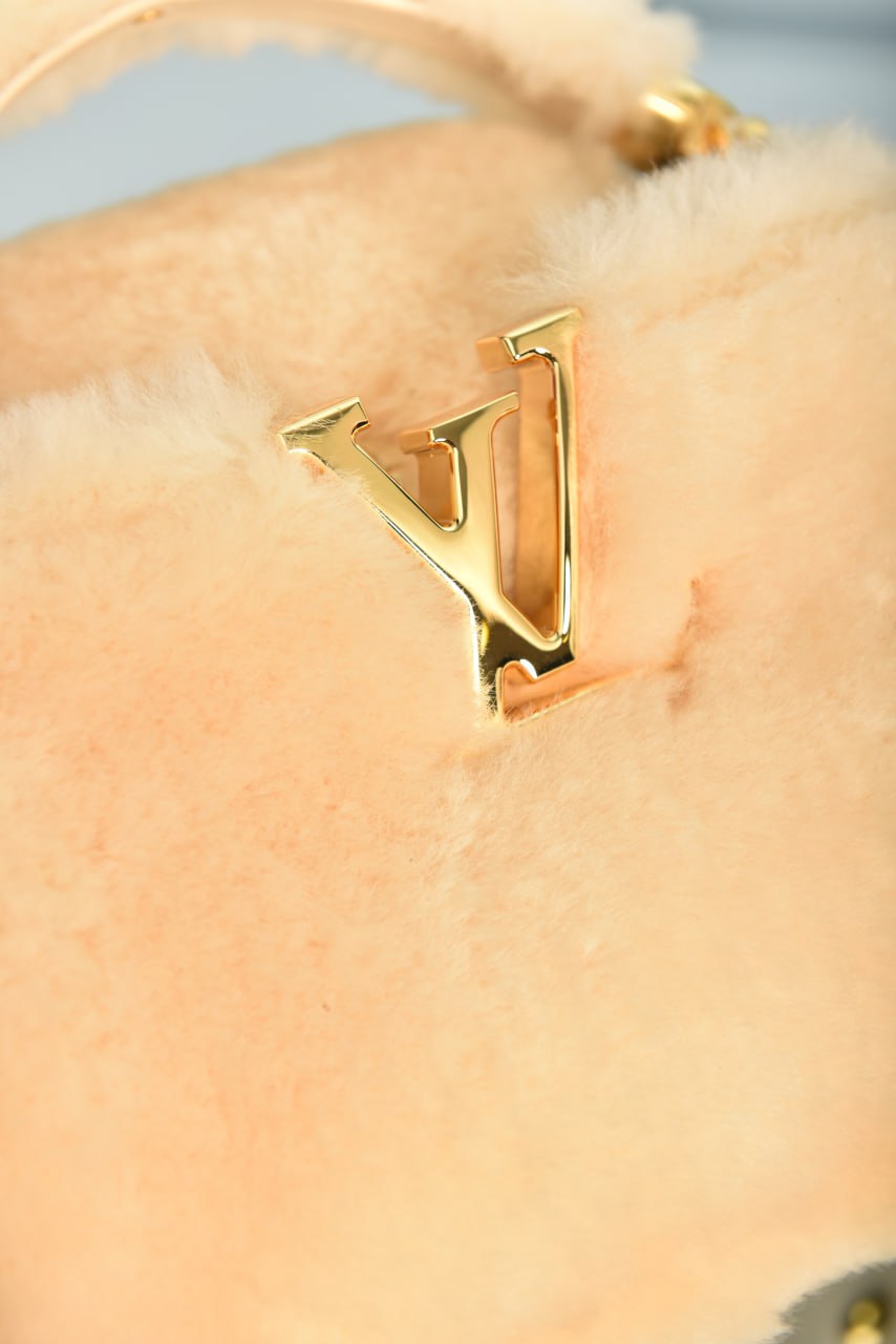 Capusnow,Premium Designer Style Women’s Bag – High Quality, Elegant Fashion Accessory