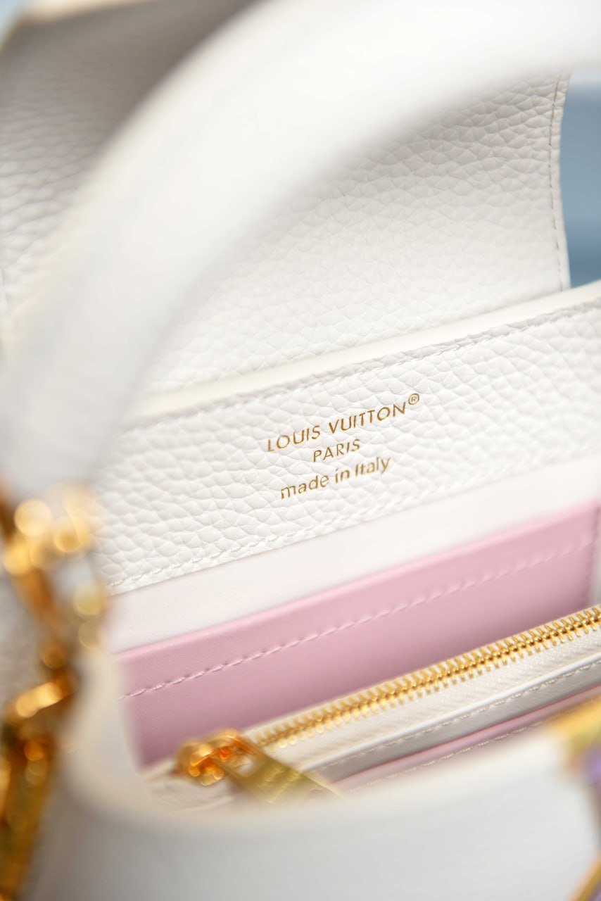 capucines mini Premium Designer Style Women’s Bag – High Quality, Elegant Fashion Accessory
