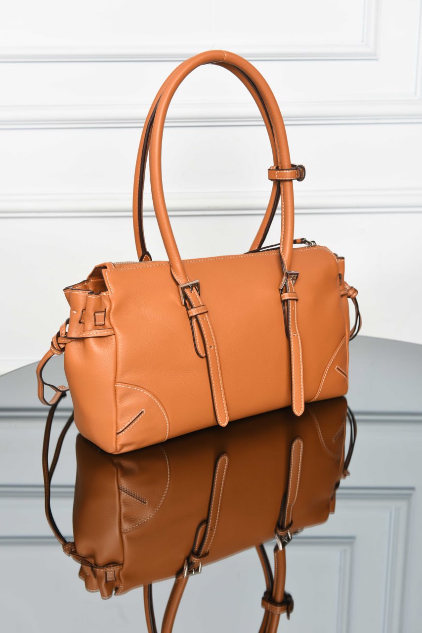 PRADA - Bonnie Medium Antique Leather Tote Bag Premium Designer Style Women’s Bag – High Quality, Elegant Fashion Accessory