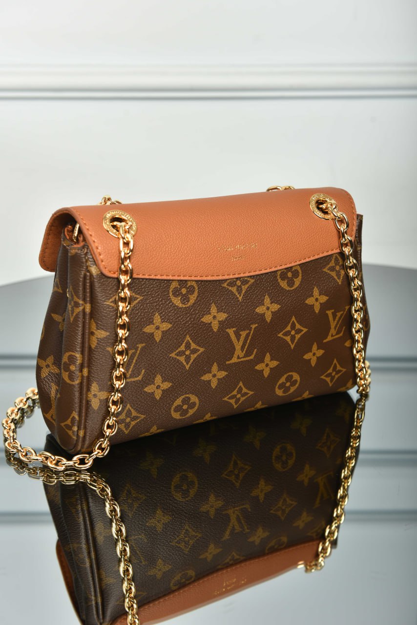 Saint Germain BB  
 Premium Designer Style Women’s Bag – High Quality, Elegant Fashion Accessory