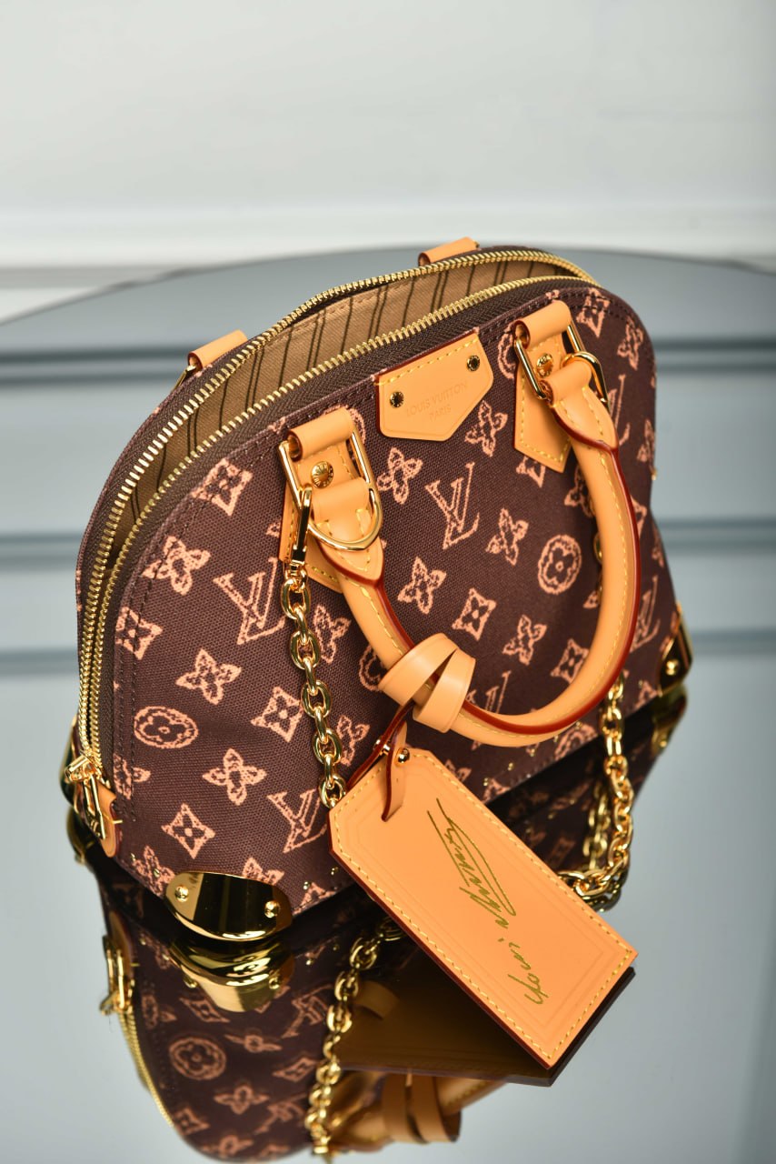 Alma Trunk BB Premium Designer Style Women’s Bag – High Quality, Elegant Fashion Accessory