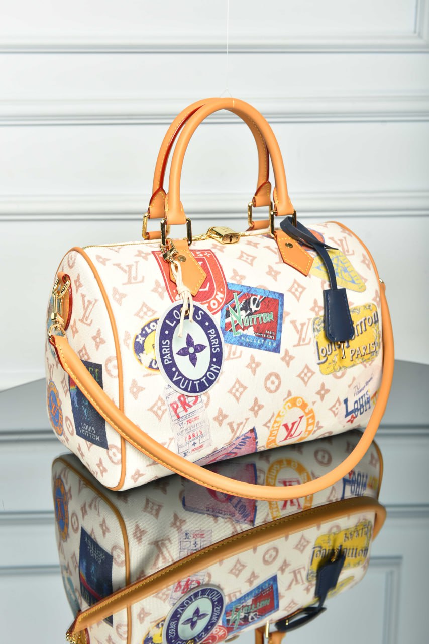 Speedy Soft 30 Bag 
size. 30 × 21 × 17 cm
Premium Designer Style Women’s Bag – High Quality, Elegant Fashion Accessory