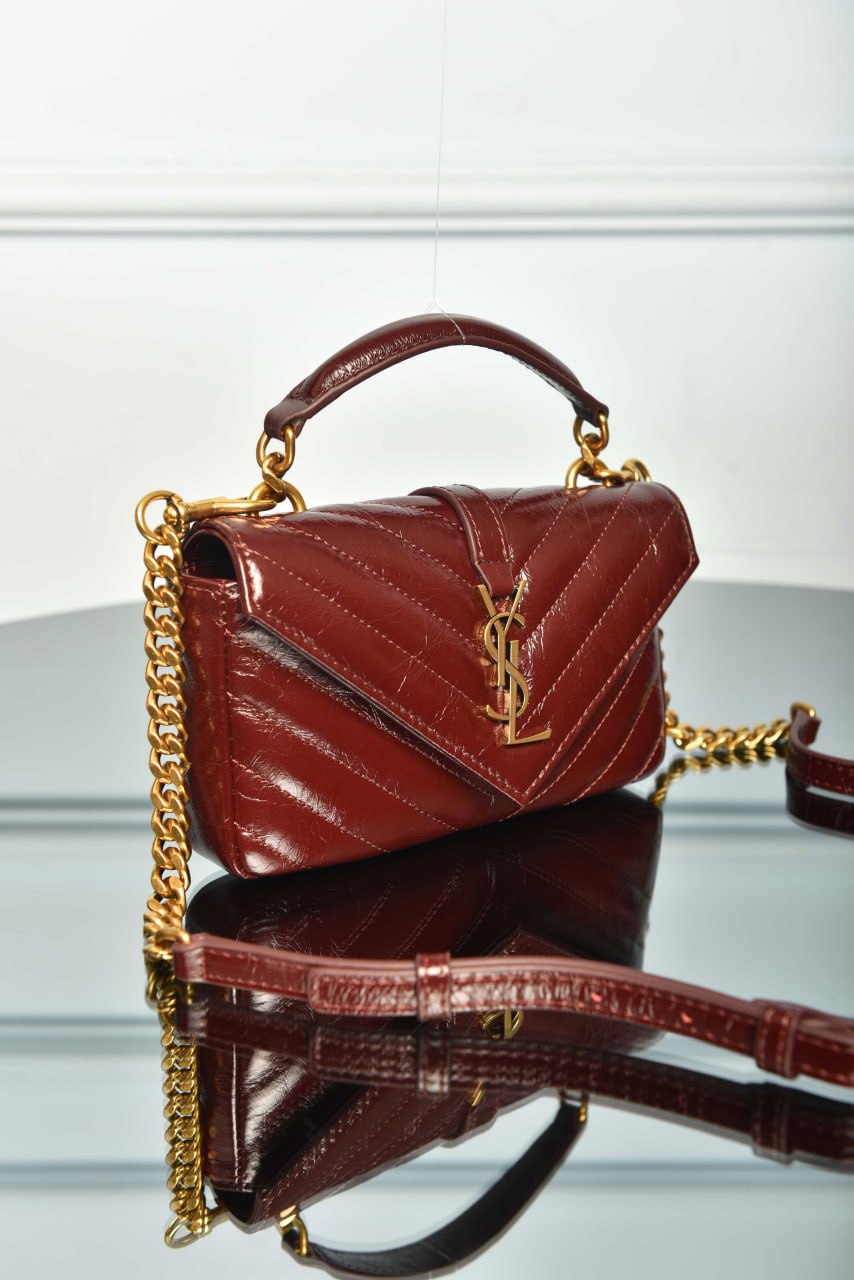 College Mini in Shiny Leather, Premium Designer Style Women’s Bag – High Quality, Elegant Fashion Accessory