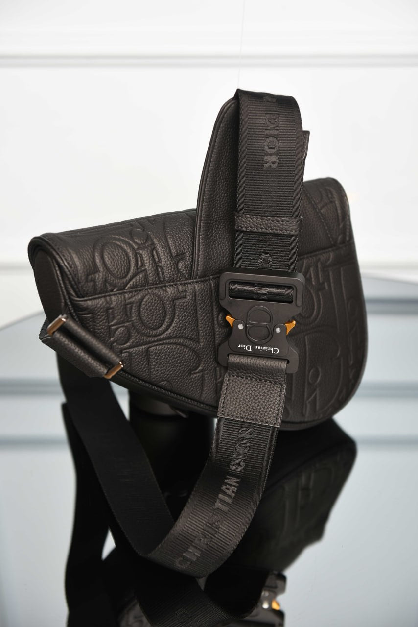 Saddle Bag,Premium Designer Style Women’s Bag – High Quality, Elegant Fashion Accessory
