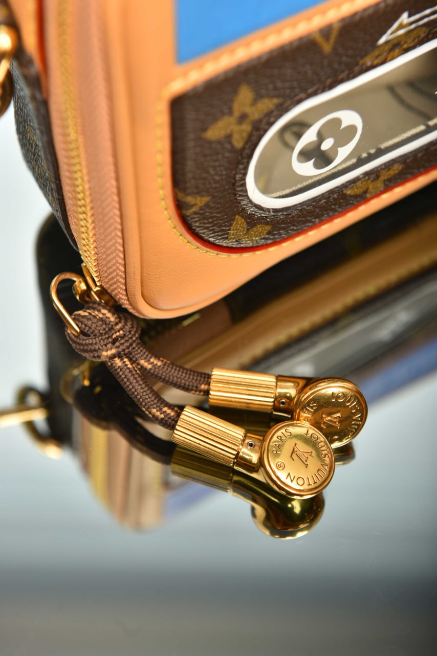 Baladeur Wearable Wallet,Premium Designer Style Women’s Bag – High Quality, Elegant Fashion Accessory