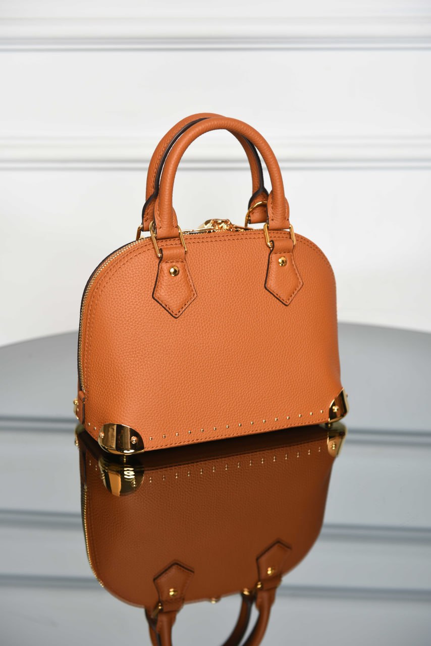 Alma Trunk BB Premium Designer Style Women’s Bag – High Quality, Elegant Fashion Accessory