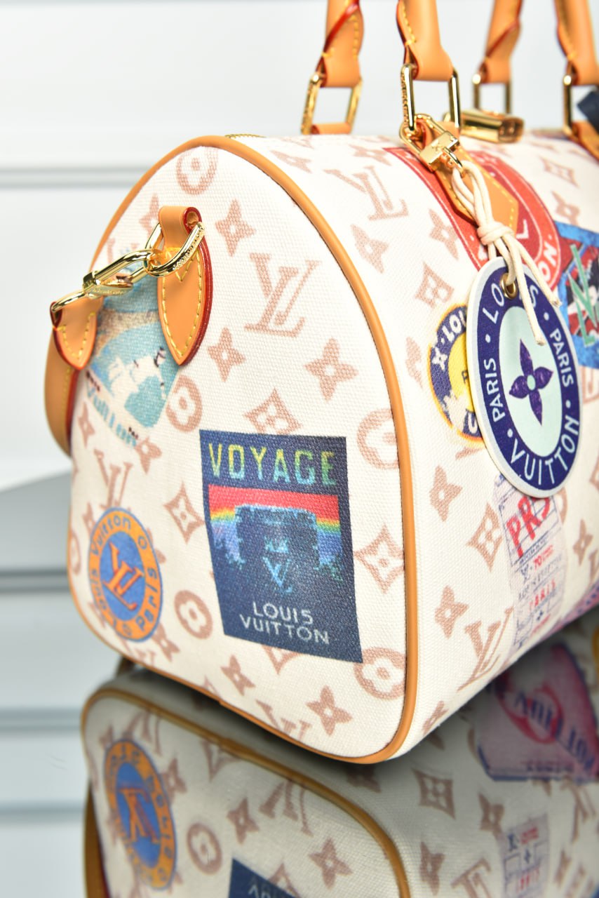 Speedy Soft 30 Bag 
size. 30 × 21 × 17 cm
Premium Designer Style Women’s Bag – High Quality, Elegant Fashion Accessory