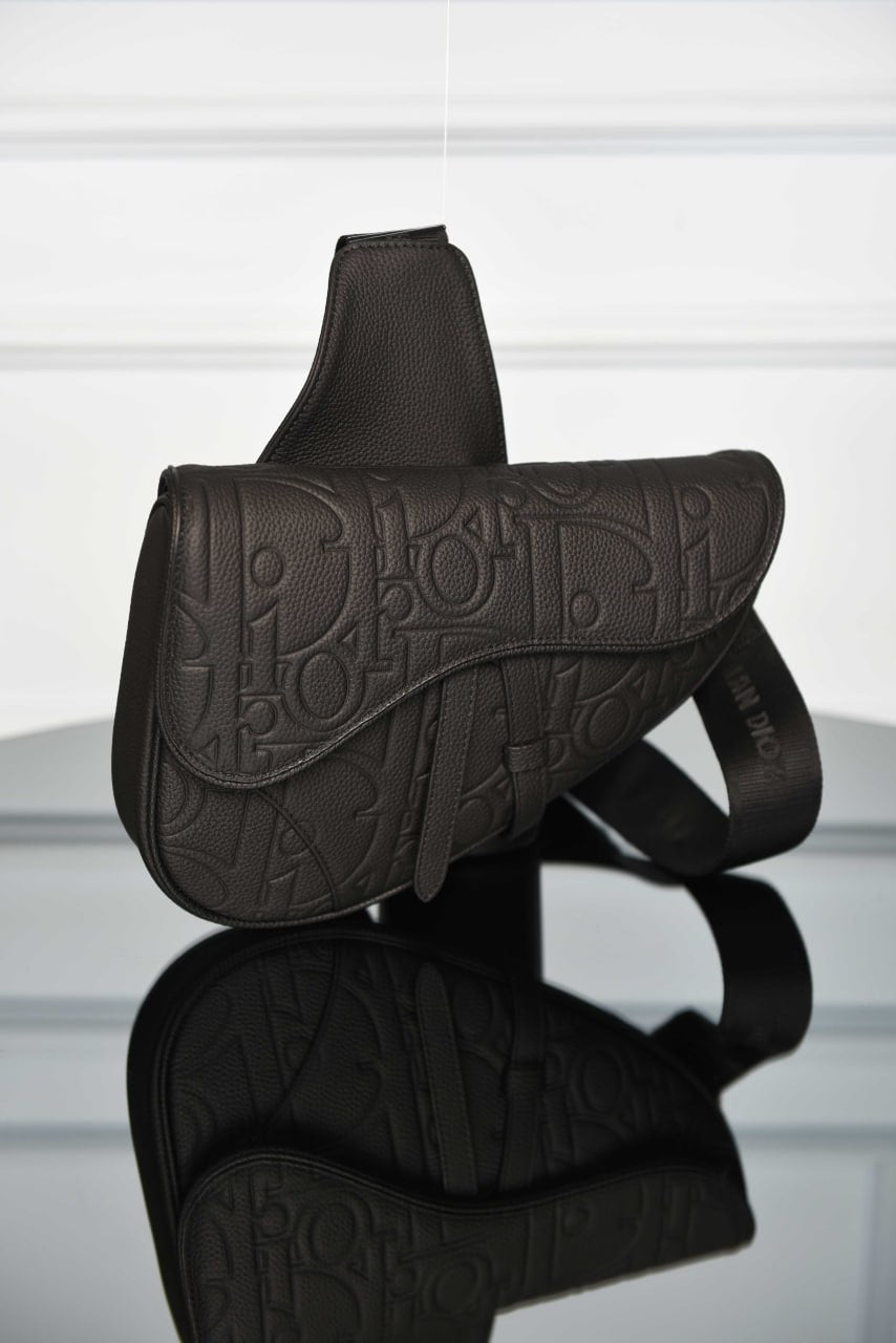 Saddle Bag,Premium Designer Style Women’s Bag – High Quality, Elegant Fashion Accessory