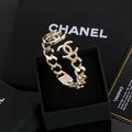 Elegant CC Logo Pearl Bracelet with Rhinestones