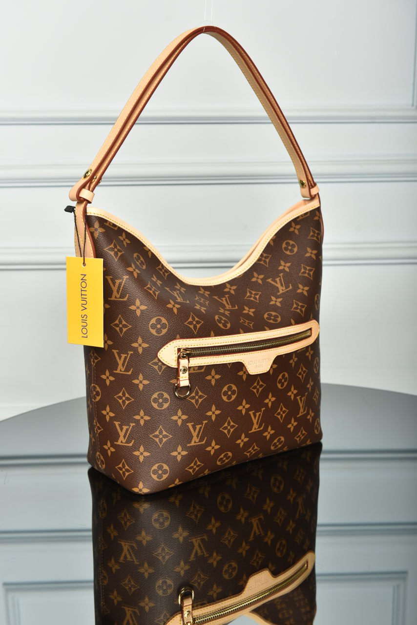 Lineup,Premium Designer Style Women’s Bag – High Quality, Elegant Fashion Accessory