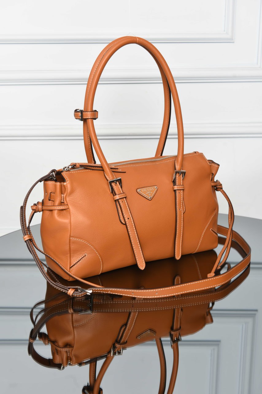 PRADA - Bonnie Medium Antique Leather Tote Bag Premium Designer Style Women’s Bag – High Quality, Elegant Fashion Accessory