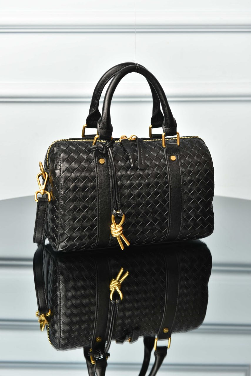 VENETA - Boston Woven Leather Bag,Premium Designer Style Women’s Bag – High Quality, Elegant Fashion Accessory