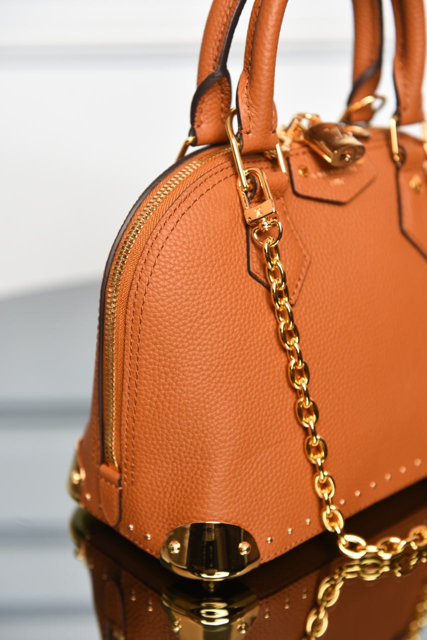 Alma Trunk BB Premium Designer Style Women’s Bag – High Quality, Elegant Fashion Accessory
