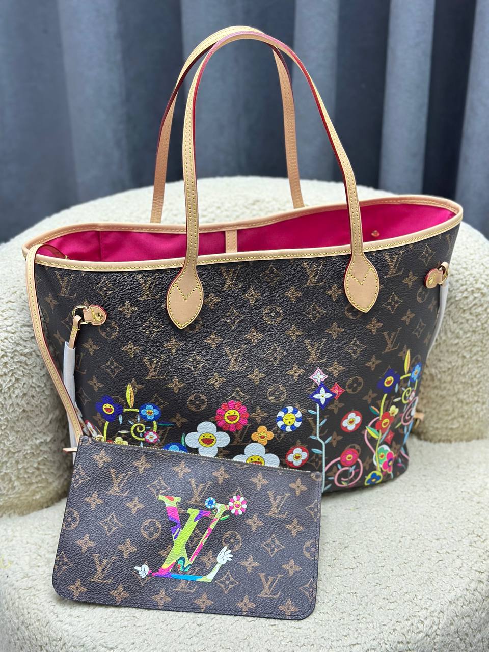 LV x TM Neverfull MM
Premium Designer Style Women’s Bag – High Quality, Elegant Fashion Accessory