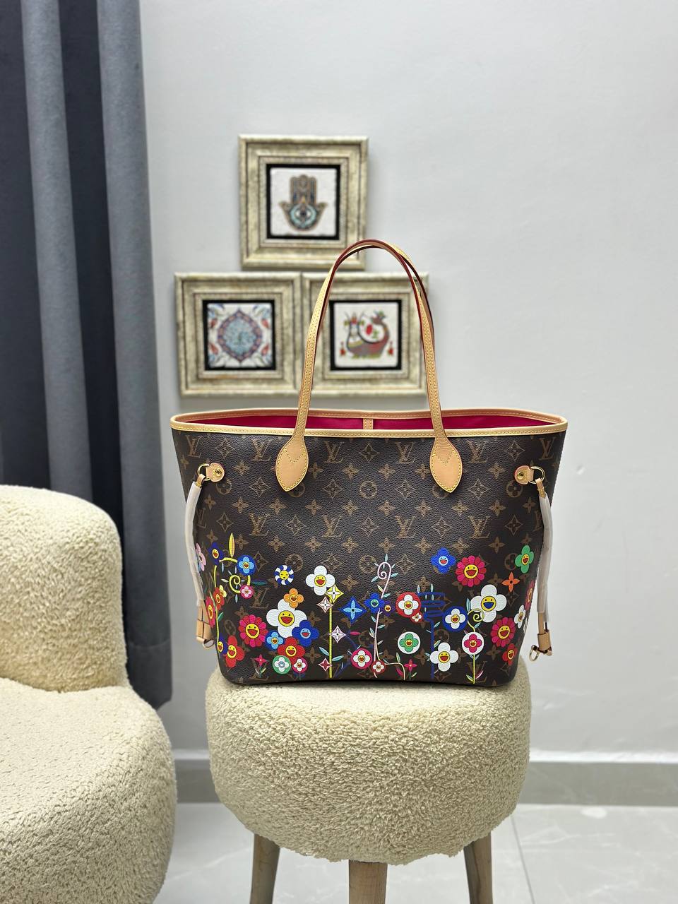 LV x TM Neverfull MM
Premium Designer Style Women’s Bag – High Quality, Elegant Fashion Accessory