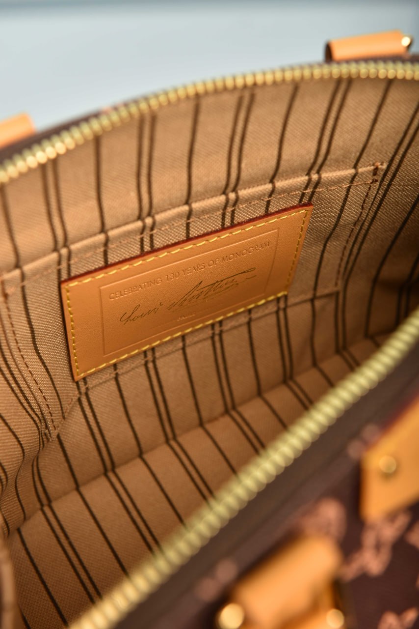 Alma Trunk BB Premium Designer Style Women’s Bag – High Quality, Elegant Fashion Accessory