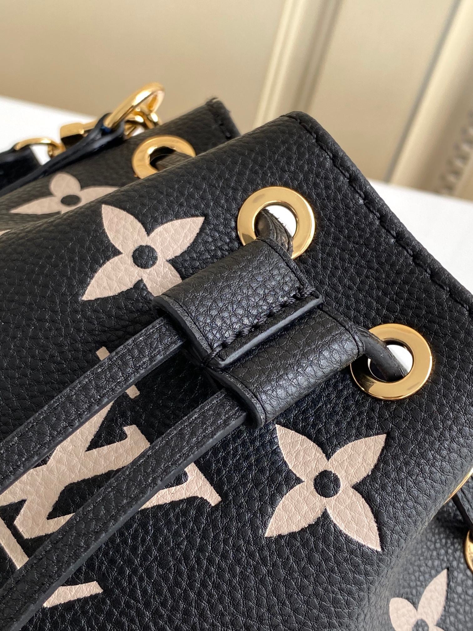 NéoNoé BB Mini | Epi Leather | Drawstring Bucket Bag